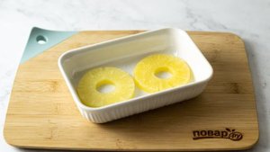 Постный салат с ананасами