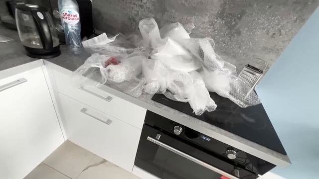 Кореш ИЗБАВЛЯЕТСЯ от СТАРЫХ ВЕЩЕЙ