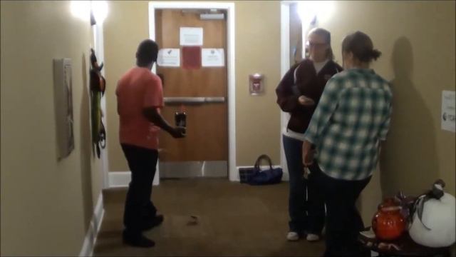 RA Class(Fall '13) Case Study - A Predator Among Us смотреть онлайн