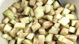 Десерт из яблока и овсянки