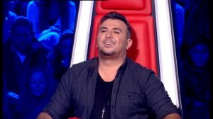 Άκης Παναγιωτίδης - Skyfall | The Voice of Greece - The Blind Auditions (S02E01)