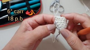 Porta papel higiênico amigurumi Rita parte 2 - braços