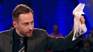 В программе "На самом деле" тест ДНК для звезды сериалов Геннадия Меньшикова