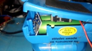 Как переделать фонарик на литиевый аккумулятор? Посмотрим!