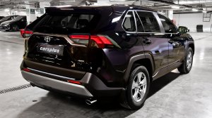 2024 Toyota RAV4 - Интерьер и экстерьер в деталях