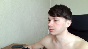 Я замужем, но где то с год назад познакомилась с мужчиной  Он наш сосед по дому