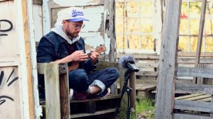 Jan Haasler gives a Sound Demonstration of the Flight WUS3 Soprano Ukulele