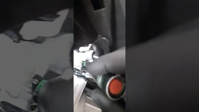 Ремонт заслонок печки на Митсубиси Лансер Х смотреть онлайн