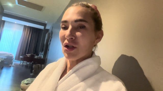 Вся наша семья вместе. Как мы проводим время в отпуске. смотреть онлайн