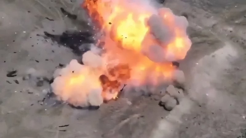 Детонация боекомплекта БМП ВСУ в контрнаступе на Херсон