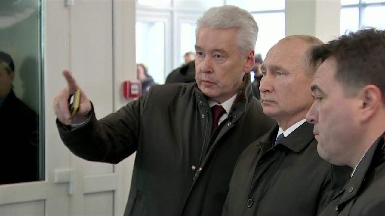 Владимир Путин стал одним из первых пассажиров Московского центрального диаметра