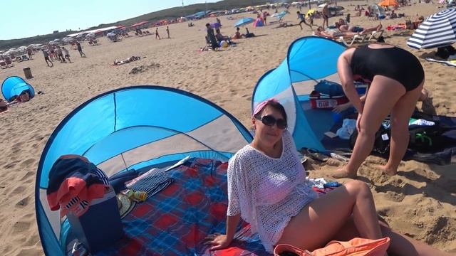 Море Солнце Девки Пляж. Дико Штрафанули Немцев в ГААГЕ. жутко забитые Пляжи на Море в Ндерландах смотреть онлайн