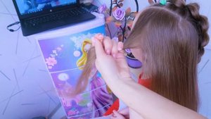 КАК СДЕЛАТЬ ОБЪЕМНЫЕ КОСЫ С РЕЗИНКАМИ? HOW TO MAKE VOLUME SCRAPS WITH RUBBERS?如何用橡皮做麵包屑?