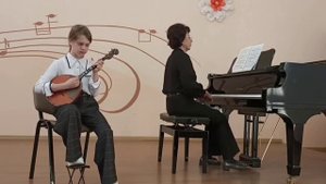 М.Джулиани Сонатина C-dur III часть, Р.н.п. Обр.В.Дителя "Ах вы, сени"