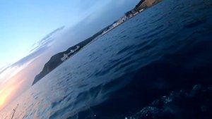 Рыбалка на матрасе в черном море.