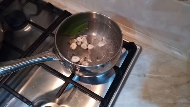 Суточная капуста/Рецепт. Хрустящая, сладкая. Вкуснее квашеной! смотреть онлайн