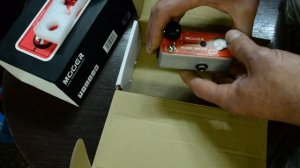 Гитарный усилитель мощности Mooer baby bomb 30.