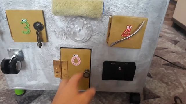 Бизиборд своими руками/ Бизидом/ Развивающий дом для Сына на год! смотреть онлайн