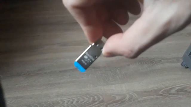 SpedCrd USB 2.0 Micro SD / TF Card Reader смотреть онлайн