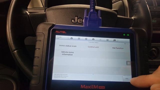 Autel IM508 Programming a used Jeep computer