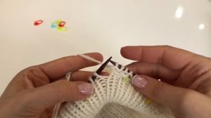 Вязаная манишка. Вязание спицами. Росток. Реглан сверху.