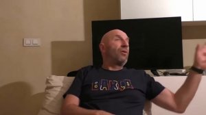 Сатья. Телефонная зависимость.