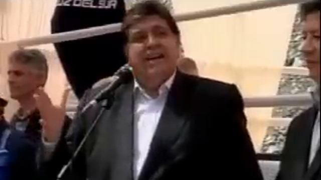 La muerte de Bin Laden primer milagro de Juan Pablo II, según Alan García - 3/5/2011 смотреть онлайн