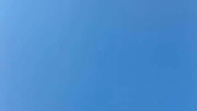 Утренняя разминка молодых смотреть онлайн