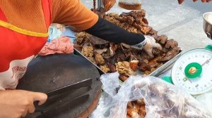 Chopped Meat at zone Prohm Bayon Circle - Cambodia's Greatest Street Food