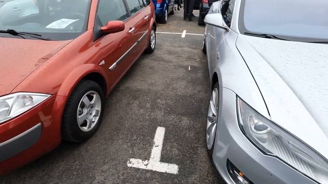Свіжі ціни на Авторинку Лоск Харків 04.112023 | Автобазар Харьков Свежие цены авто на авторынке