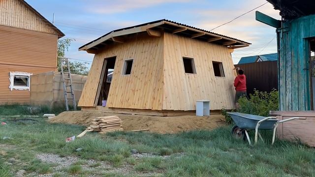 Бала5ан тутуута - 2 чааһа/ Строим Якутский балаган/ семейный влог