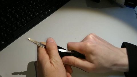 Тигго замена батарейки в ключе