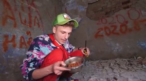 В ЭТОМ ДОМЕ ЖИВЕТ БАБКА ГРЭННИ в РЕАЛЬНОЙ ЖИЗНИ !