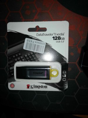 Обзор на Флешку Kingston DataTraveler Exodia  128 ГБ USB 3.2 / Проверка Флешки на подлинность / Гайд