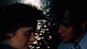 1955 Спит в тумане месяц ранний (к/ф За витриной универмага)