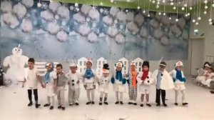 Танец снеговиков