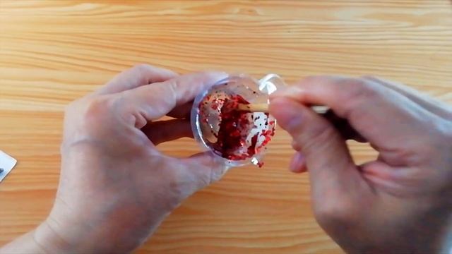 Brooch made of epoxy resin and potali  Брошка из эпоксидной смолы и потали