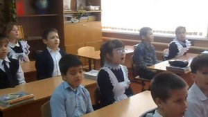Мама, будь всегда со мною рядом Поют учащиеся 4 б класса