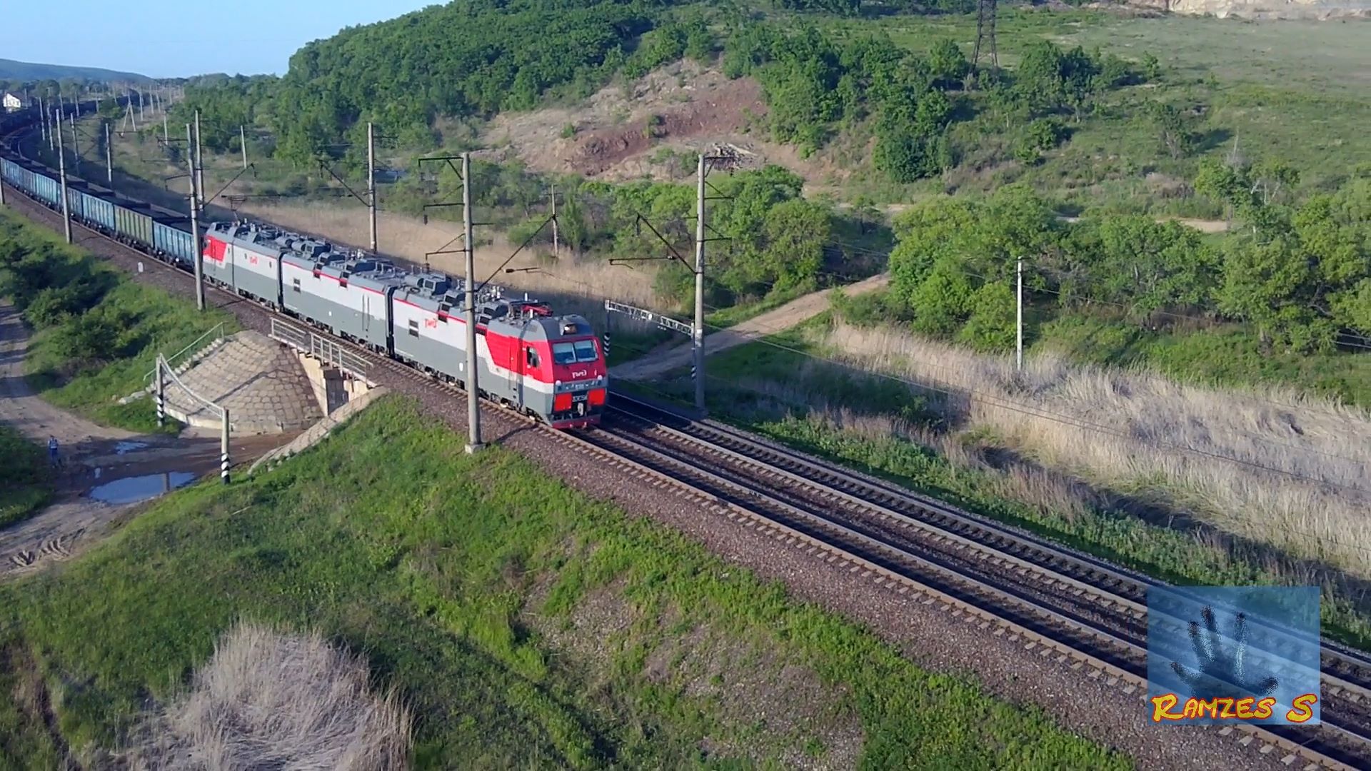 Погоня за поездами.mp4