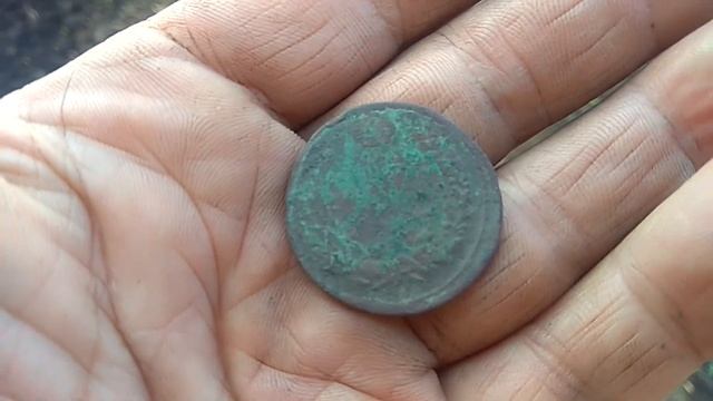 ЗЕМЛЯНОЙ ДЕД ШАЛИТ ИЛИ ФАРТ?? ИНТЕРЕСНЫЕ НАХОДКИ НА ВЫБИТОМ МЕСТЕ