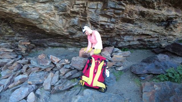 Sierra Nevada hiking 34km | Alcazaba 3269m - Mulhacen 3471m смотреть онлайн