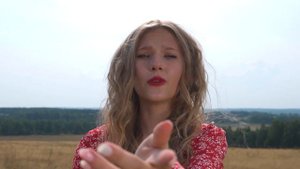 Над Россией Настя Сизикова