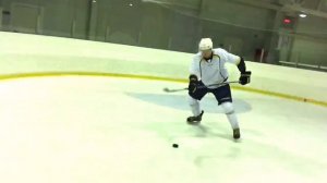 хоккей-индивидуально.рф. Щелчок в движении в замедленной съемке. Тренер - Садов А.А.