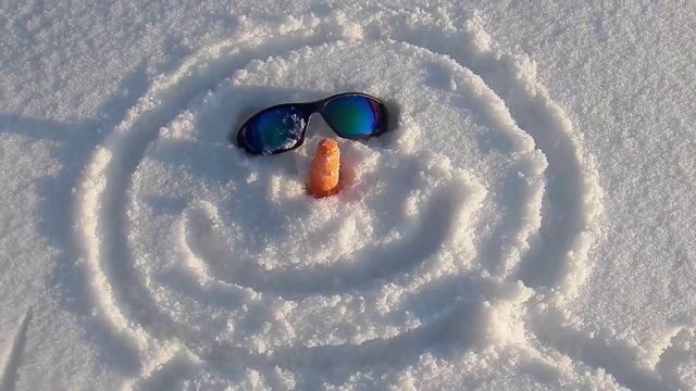 С ДНЁМ РОЖДЕНЬЯ МАМА от Снеговика смотреть онлайн