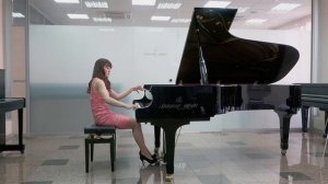 Такаси Ёсимацу, две пьесы из цикла «Pleiades Dances». Исполняет Хидака Шино.