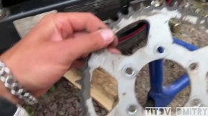 Kawasaki ninja zx 6 r поставил новый комплект (цепь,звёзды)