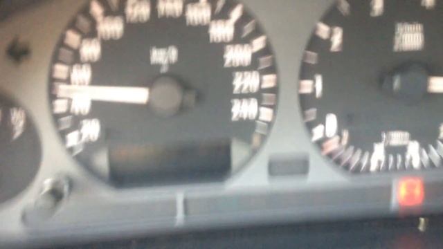 Bmw E36 318is 1.8is Coupe Acceleration Stock 0- 100 km/h 0-60 mph 1997 140hp