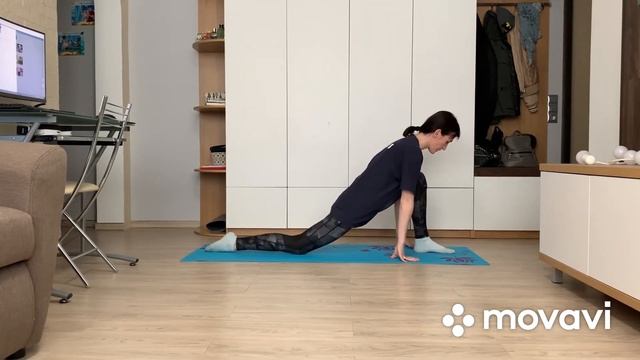 Упражнения для продольного шпагата (Евгения Копылова, руководитель ХА «Темп») смотреть онлайн