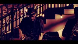 Hugh Laurie  -  Tipitina