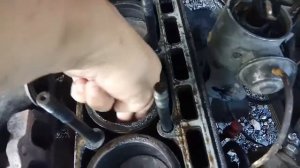 Масло в третьем цилиндре блока мотора 402 двигатель